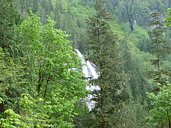 P1050928.jpg: 4320x3240, 5346k (June 06, 2012, at 05:42 AM)