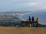 P1100225.jpg: 4320x3240, 5248k (December 31, 2012, at 07:09 AM)